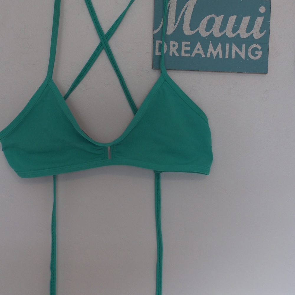 Jolyn Vent top in Beach