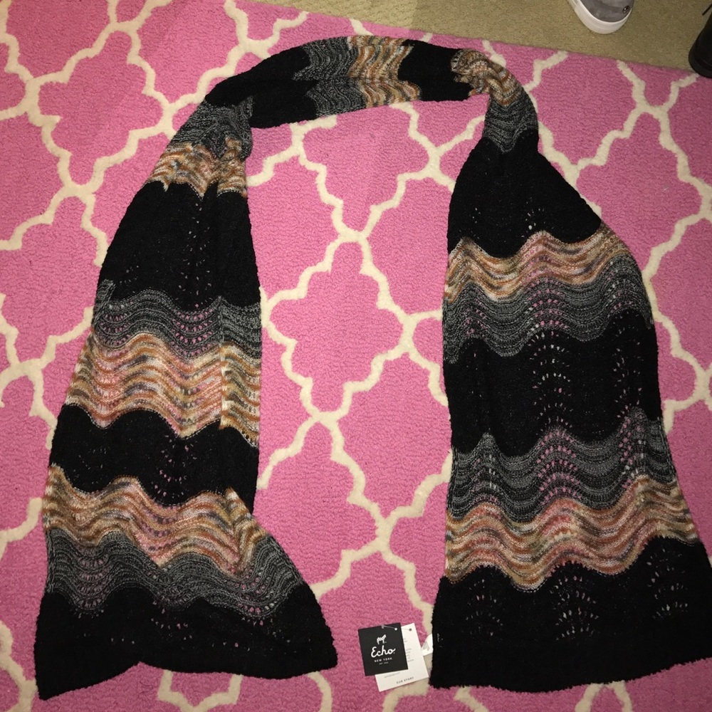 Brand New Echo Scarf!!!!