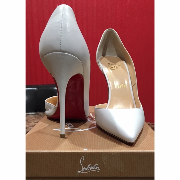 Christian Louboutin Iriza Half d'Orsay Pump - Picture 2 of 8