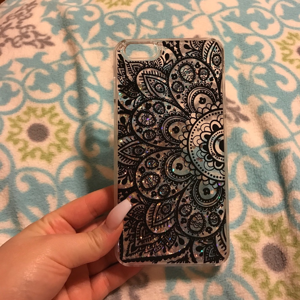 CUTE IPHONE 6PLUS CASE W/ HENNA PRINT & HEARTS!💓