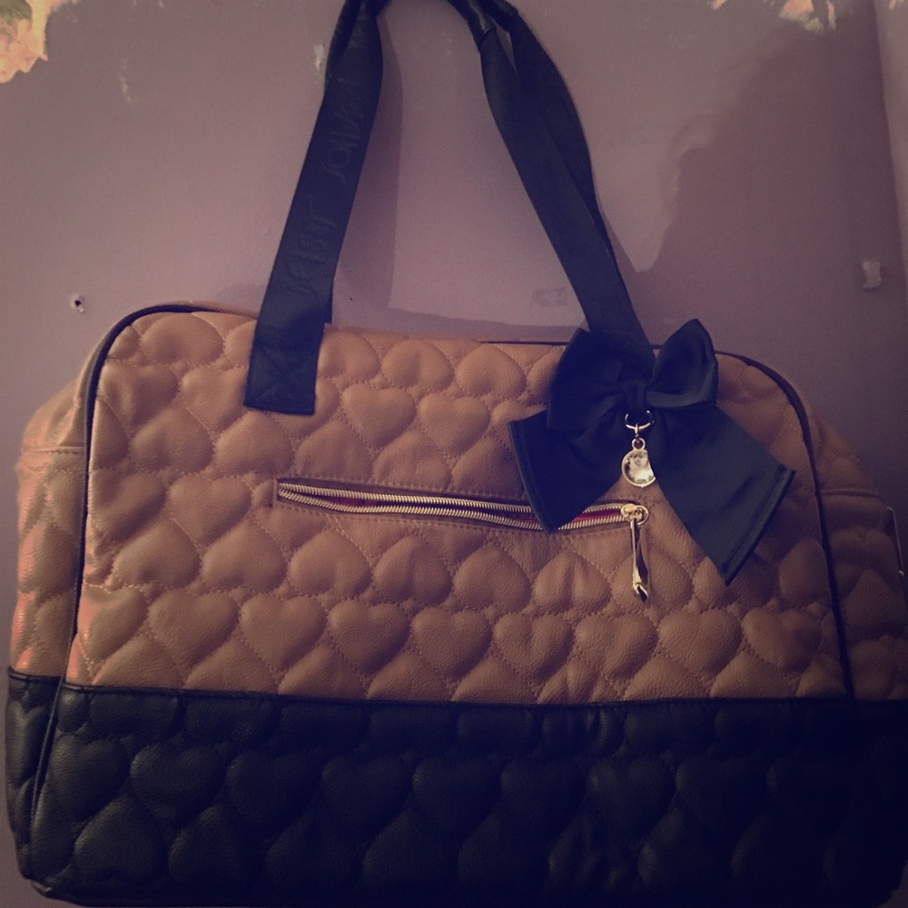 HUGEtravel Betsey Johnson tote