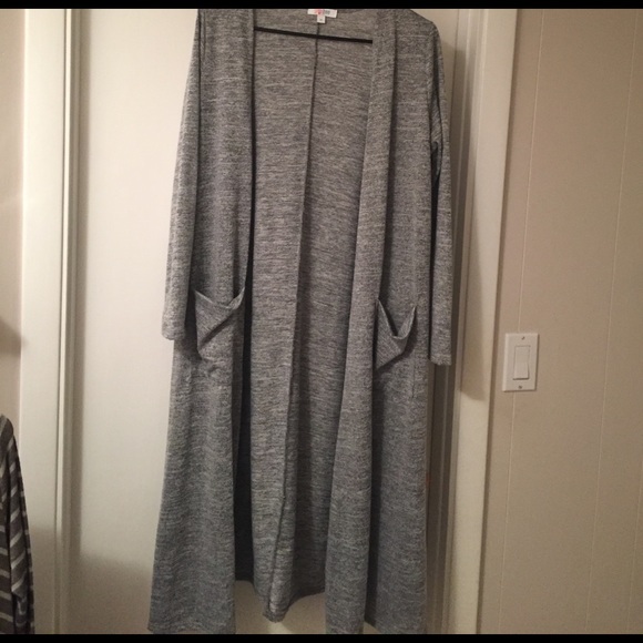 LuLaRoe Sweaters - EUC Medium Sarah - LulaRoe