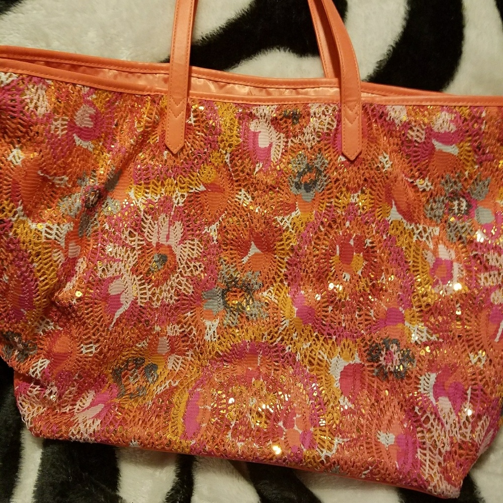 Vera Bradley tote