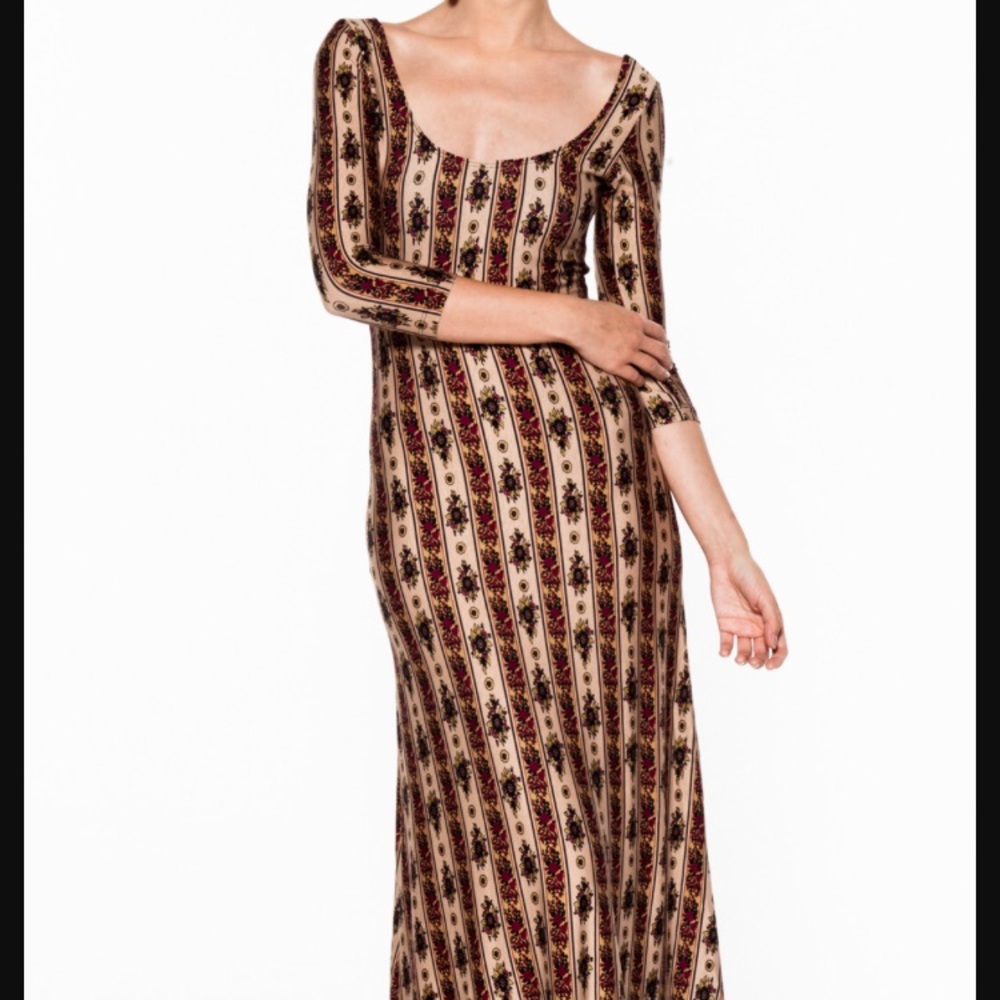 Novella Royale Maxi Dress