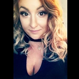 Meet your Posher, Lacey