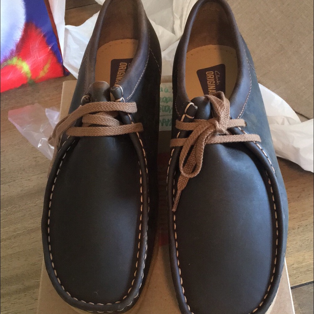 Men's Clarks Wallabees 9