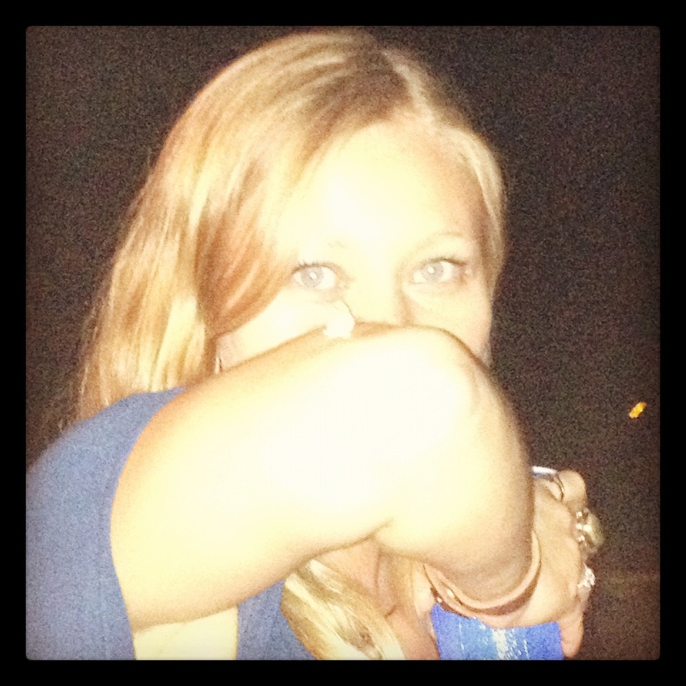 Meet the Posher ~ Carol💛💙✌🏻😘