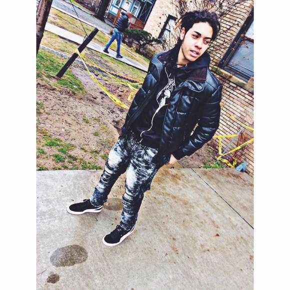 Meet your Posher, Foreign - Picture 1 of 1