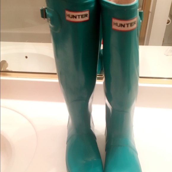 Hunter 😍💄💋 boots - Picture 2 of 8