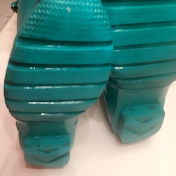 Hunter 😍💄💋 boots - Picture 4 of 8