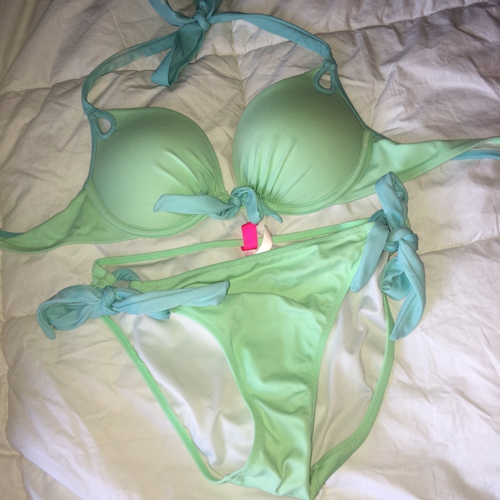 ❌SOLD❌ Victoria's Secret bikini