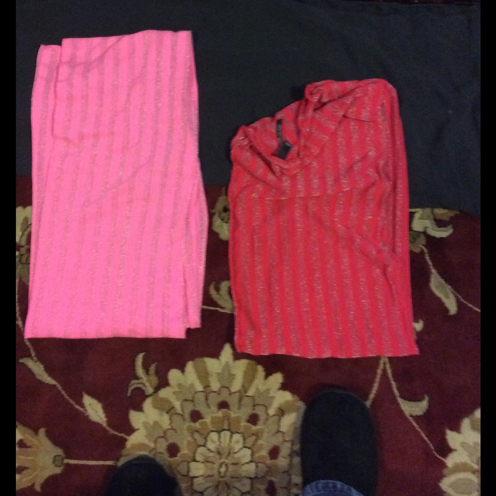 3 scarves Victoria secret