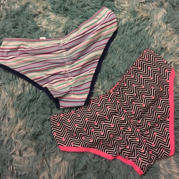 NWT Victoria's Secret panties - Picture 4 of 6