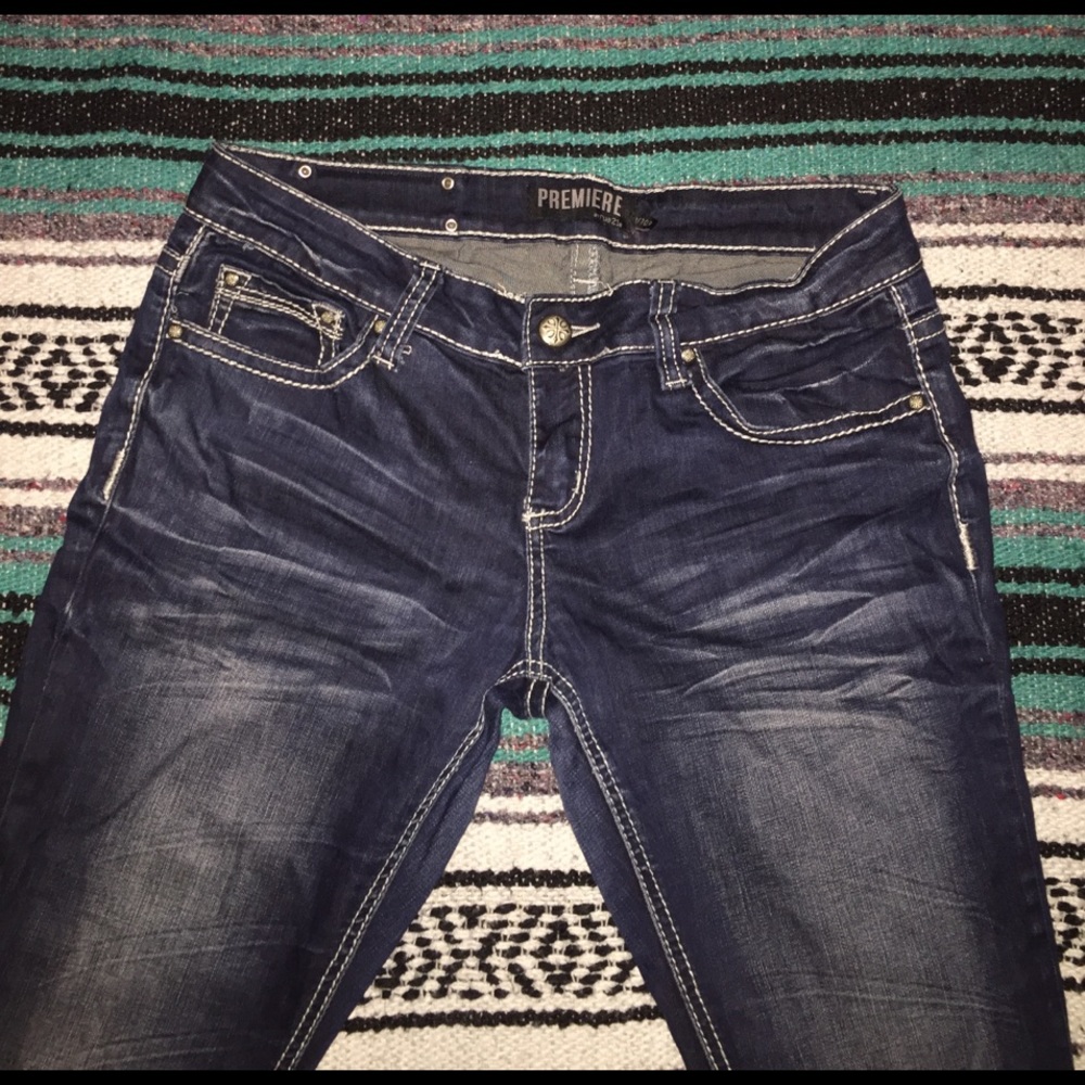 boot cut jeans