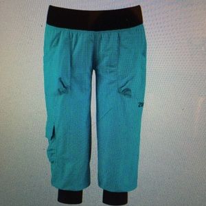 Zumba Cargo Capris
