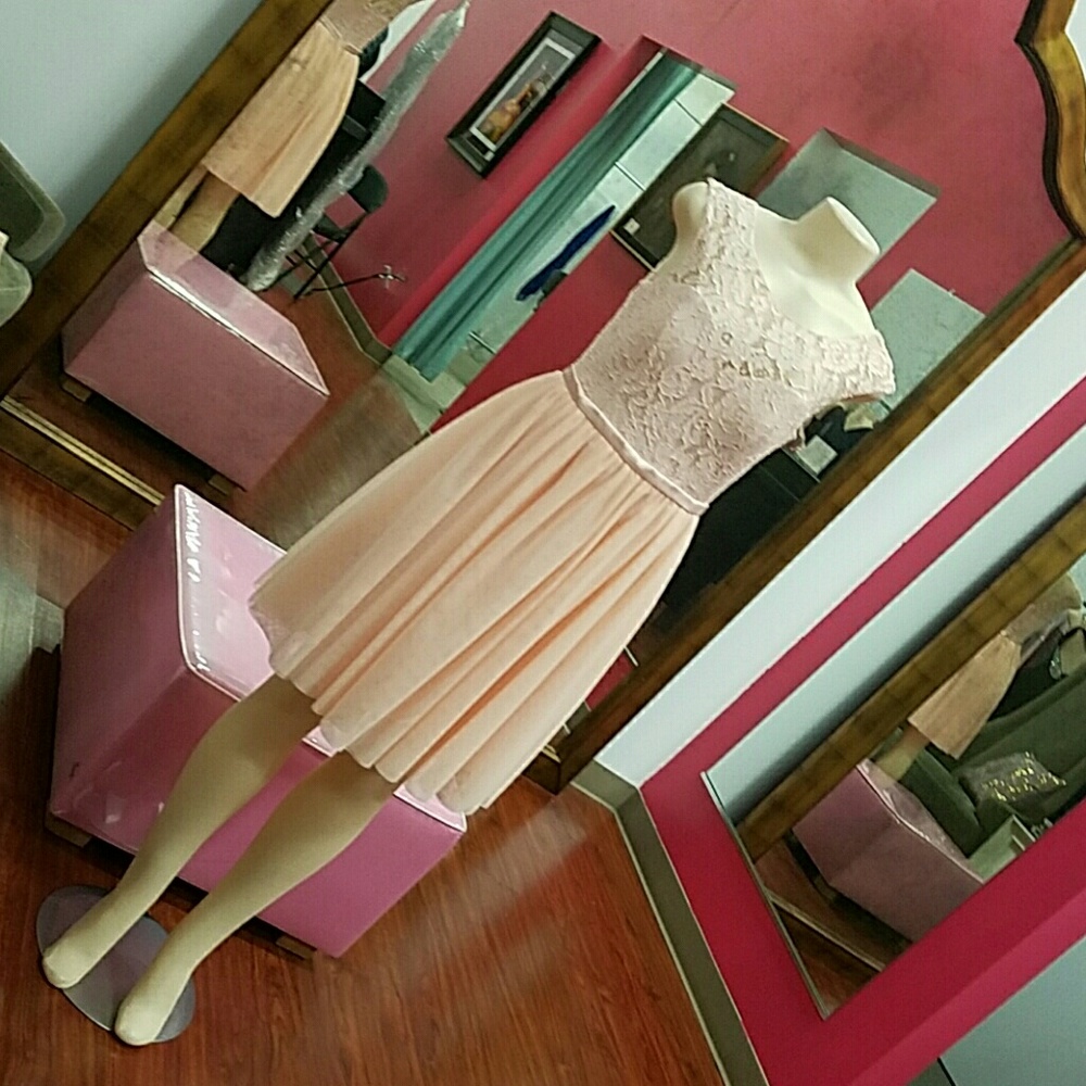 Sz M short dress homecoming
