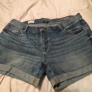 Gap Boyfriend Shorts