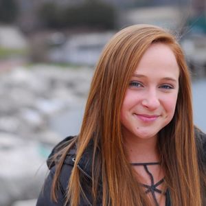 Meet your Posher, Ella