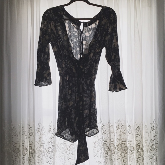 Free People flowered romper - Picture 3 of 3