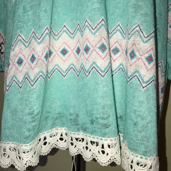 mint green plus size tops