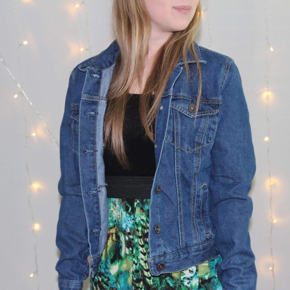 Blue denim jackie