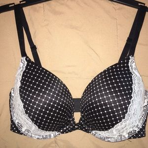 Victoria's Secret Fabulous Plunge bra like new34DD
