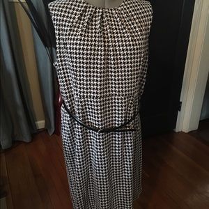Dana Buchman Dress