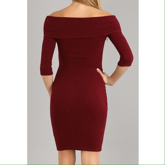Ribbed Off-the-shoulder Dress - Picture 3 of 4