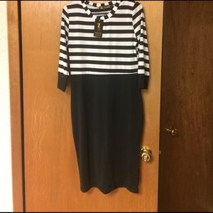 Stretchy Black/White Dress
