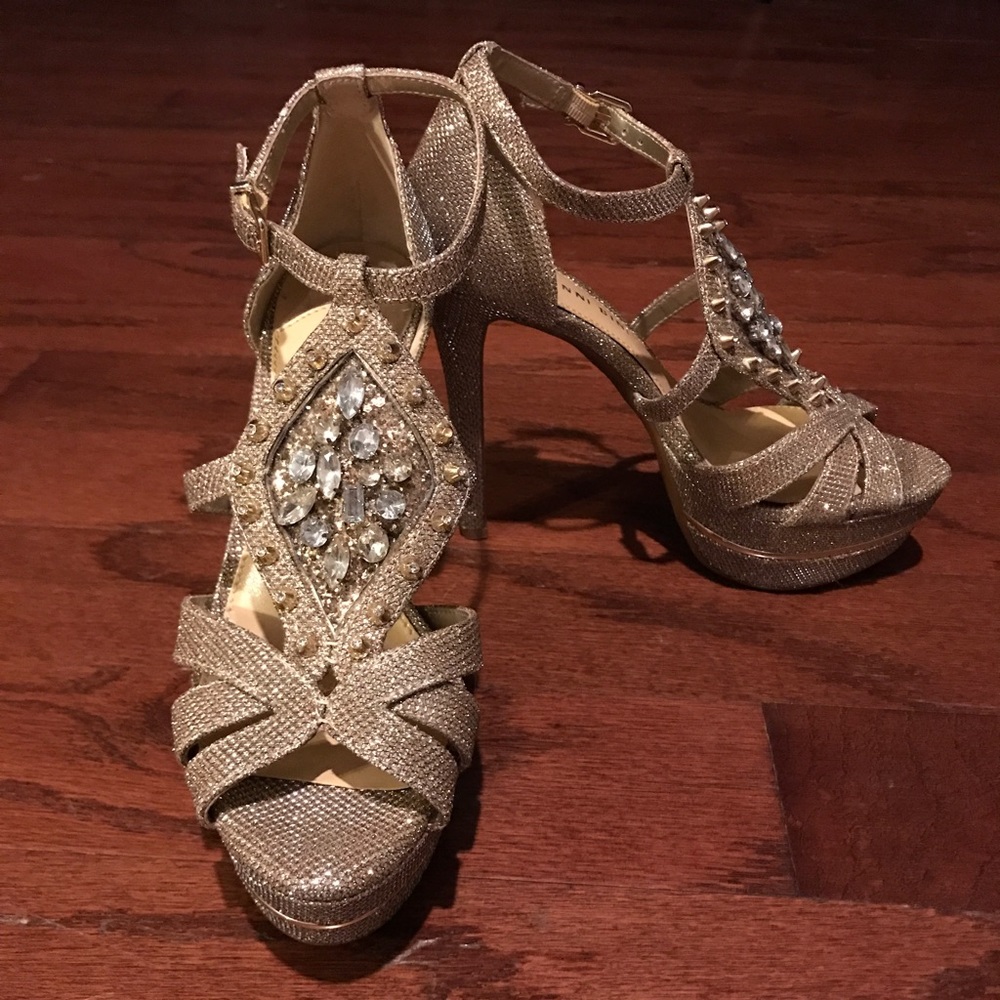 gianni bini sparky gold heels w rhinestones