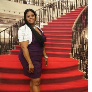 Meet your Posher, Yolanda