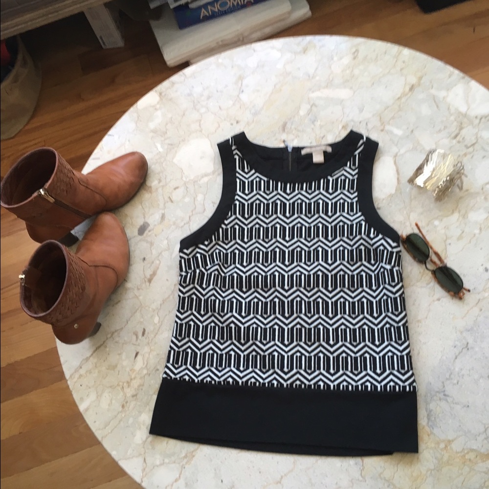 B&w Banana Republic tank, size XS