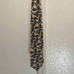 Lands end paisley tie