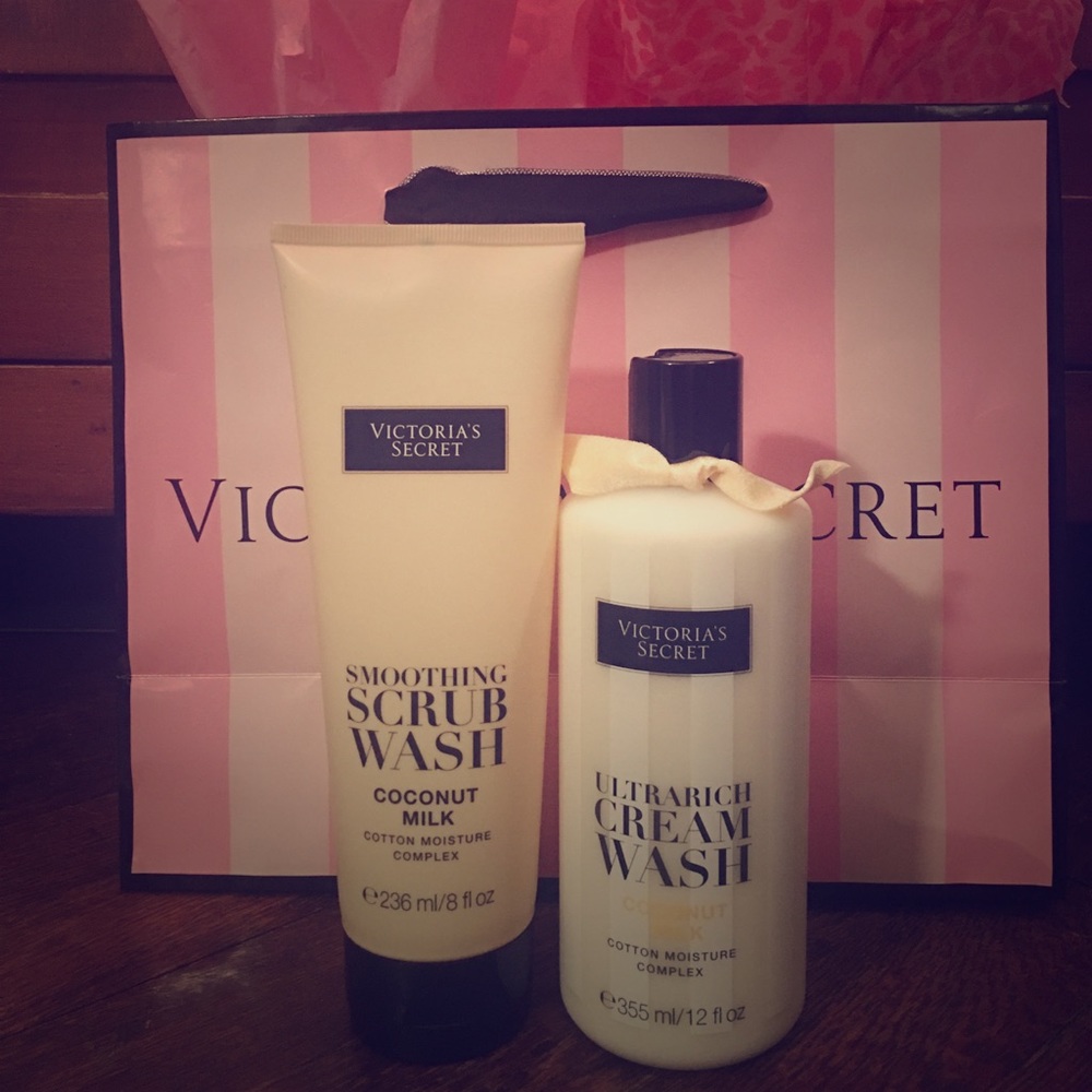 Victoria secret body wash
