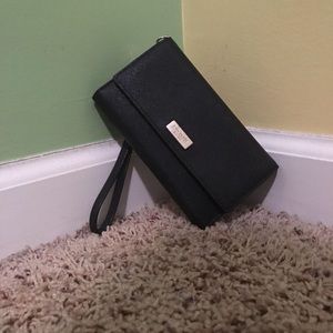 Authentic Kate spade wallet/wristlet