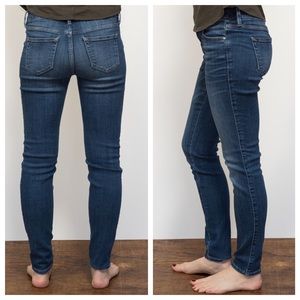 Donating soon! - a.n.a size 4/27 jeggings
