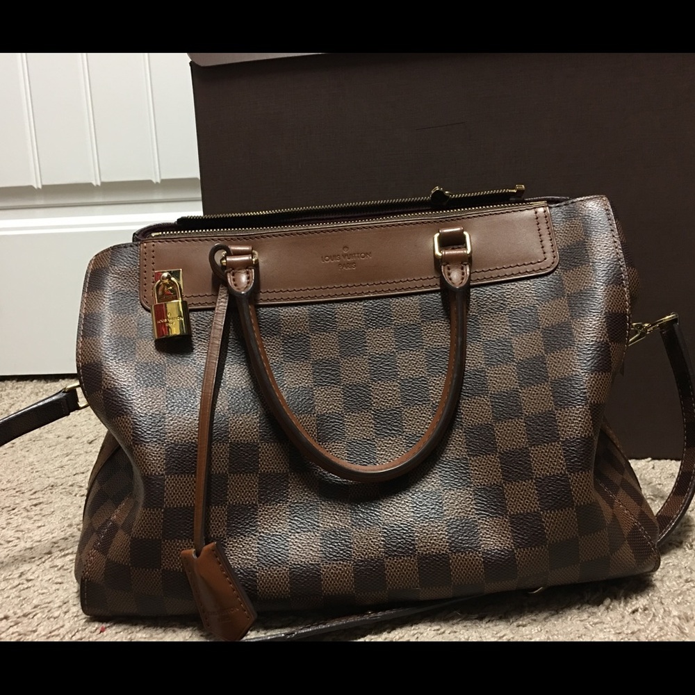 Incredible Louis Vuitton Perfect Size & versatile