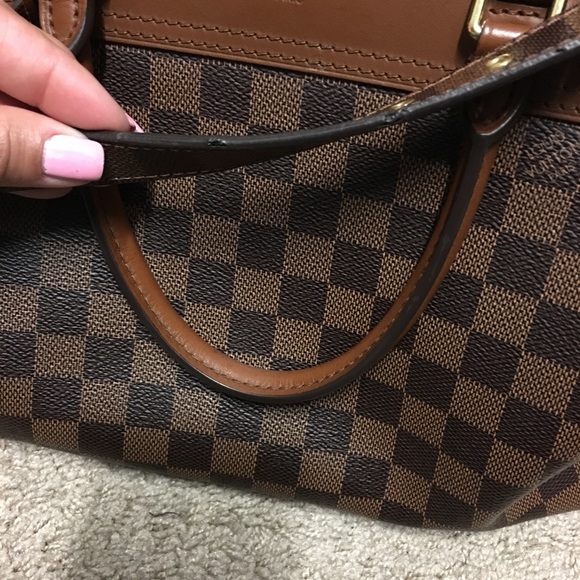 Incredible Louis Vuitton Perfect Size & versatile - Picture 4 of 5