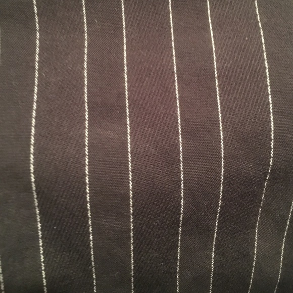 Used one time, excellent conditions, dry clean - Picture 2 of 4