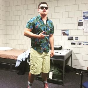 Meet your Posher, Max