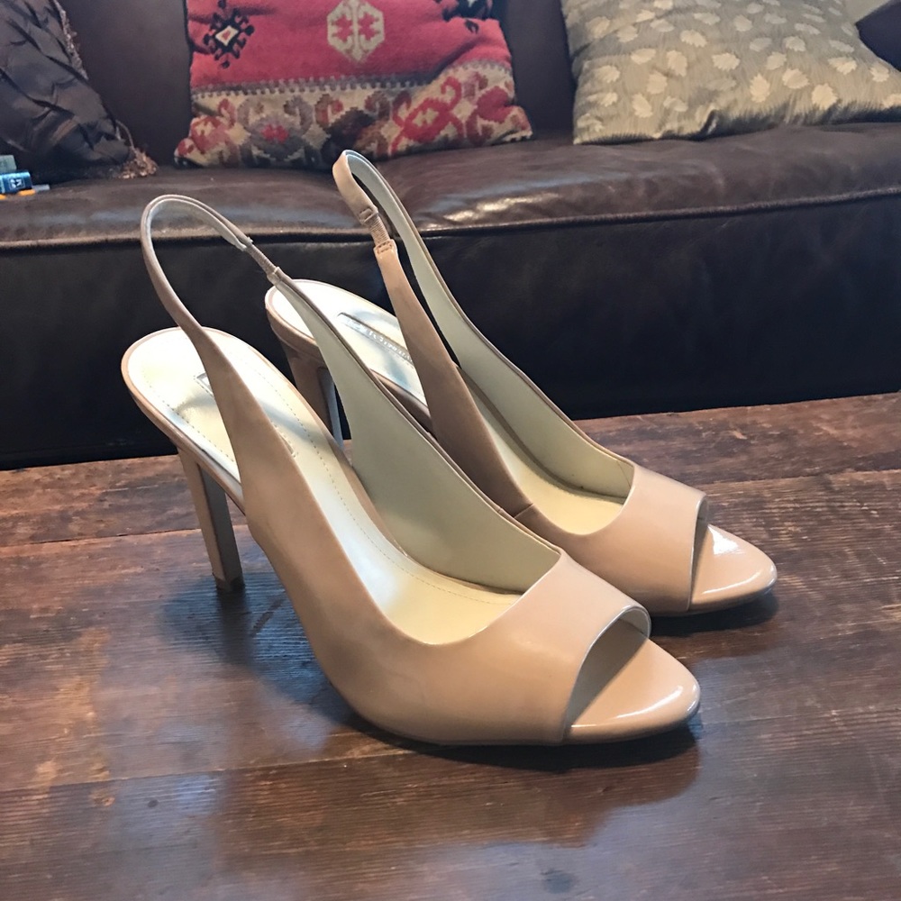 BCBG Neutral, versatile heels