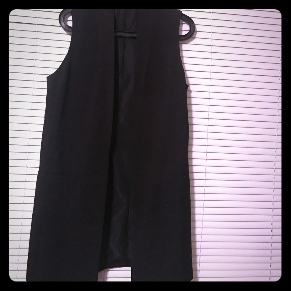 Dressy vest