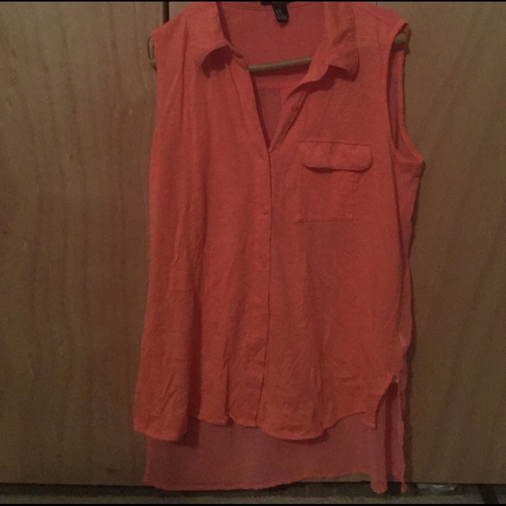 Coral top