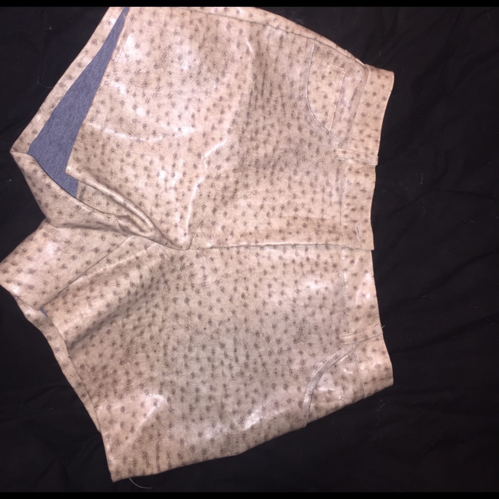 Nude high waisted shorts