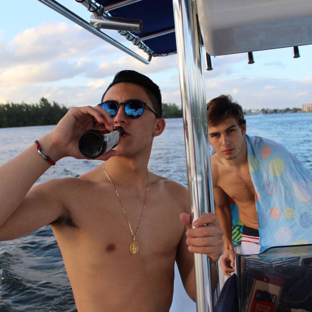 Meet your Posher, Armand