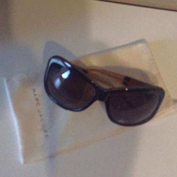 Marc Jacobs sunglasses made in Italy brown main image 4