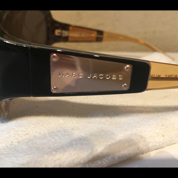 Marc Jacobs sunglasses made in Italy brown