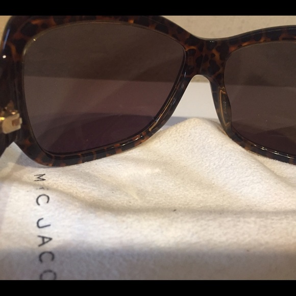 Marc Jacobs sunglasses made in Italy brown