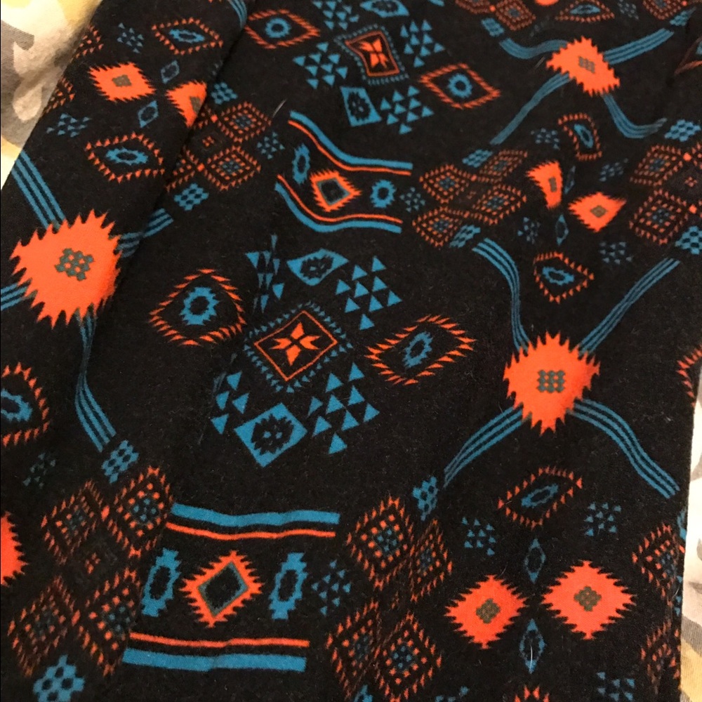 Aztec leggings - Picture 2 of 3