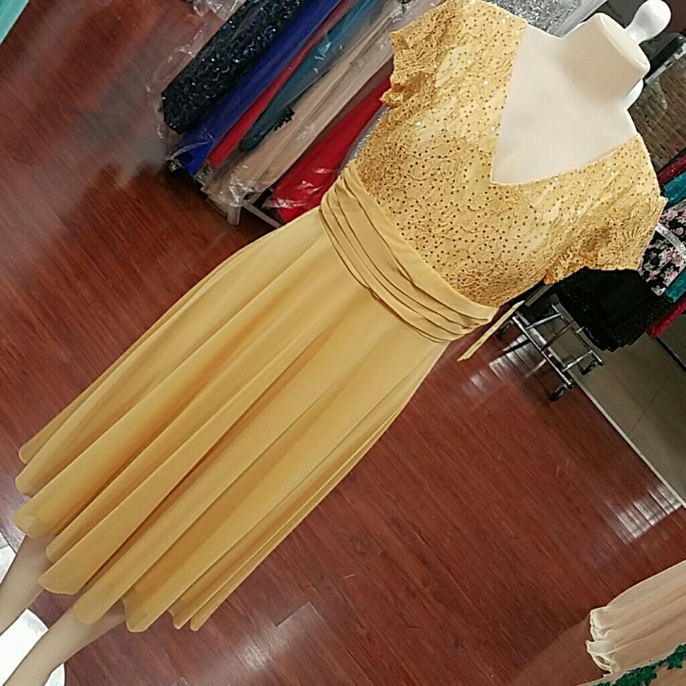 Sz L mustard yellow/ gold midi dress